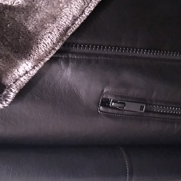 Mens Dkny winter jacket - Picture 3 of 8